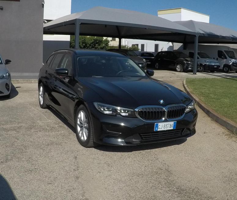 Bmw 318d 48V Business Advantage Touring Autom.
